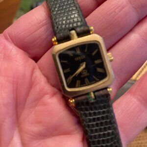 Vintage 1980s Gucci Rectangular Yellow Gold Wrist Watch Black Lizard Band & Box